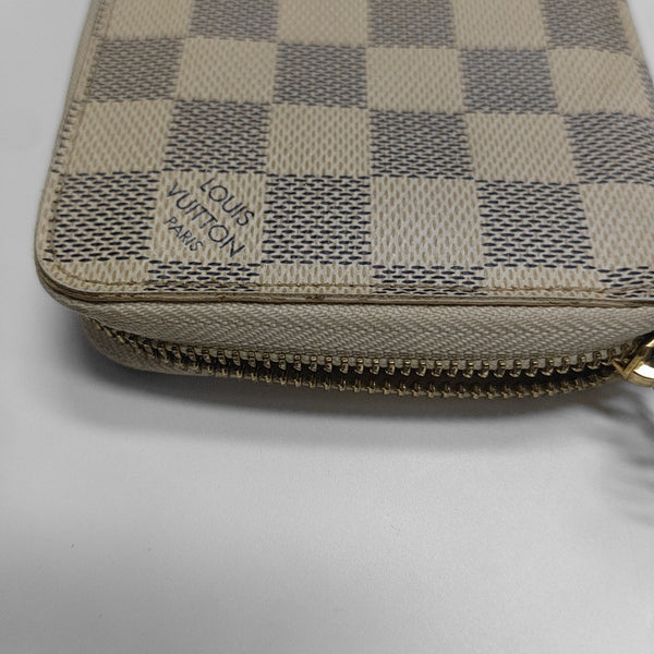 ZIPPY Damier Azur Coated Canvas White Wallet