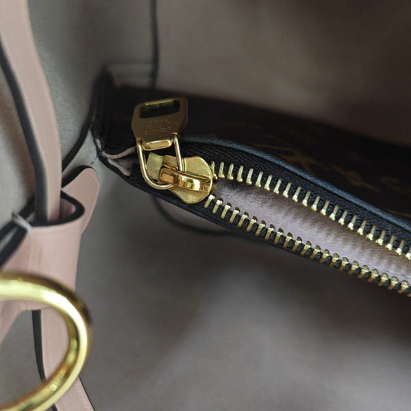 NÉONOÉ MM Monogram Coated Canvas Brown