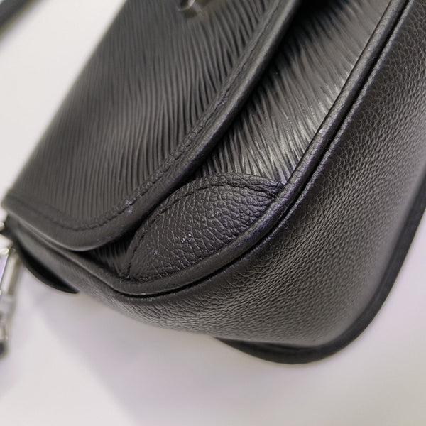 BUCI Epi Black