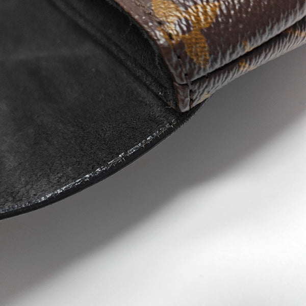 Authenticated pre-owned LOCKY BB Monogram Coated Canvas Brown - Crossbody Bag at Looply