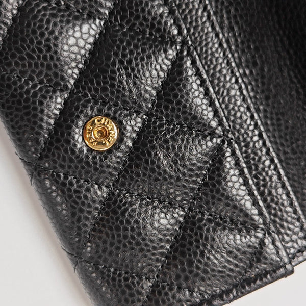 CLASSIC FLAP Quilted Grained Calfskin Black Card Holder