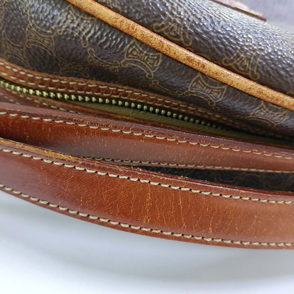 Coated Canvas Brown