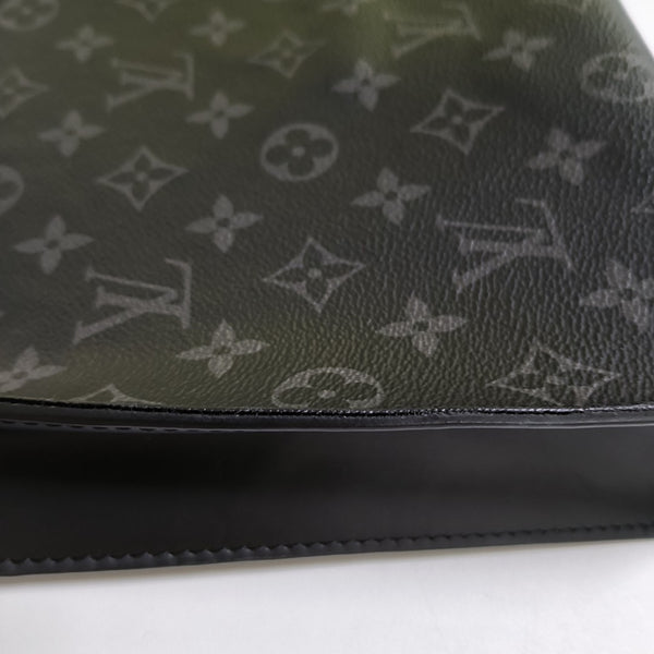 Pochette Voyag MM Monogram Coated Canvas Black