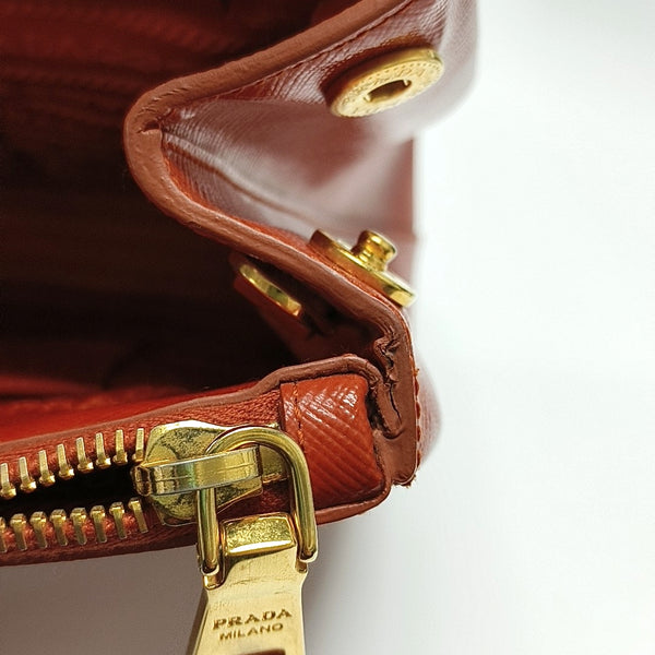 Authenticated pre-owned Galleria Extra Large Saffiano Calfskin Orange - Tote Bag at Looply