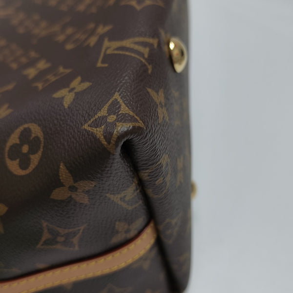 CARRYALL MM Monogram Coated Canvas Brown