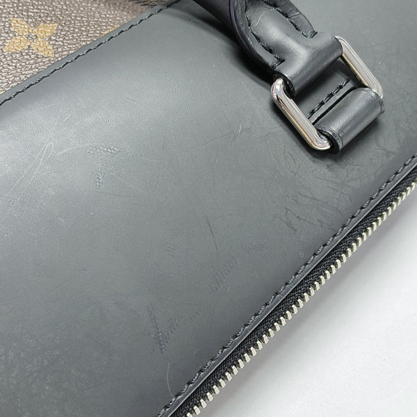 PORTE-DOCUMENTS Monogram Coated Canvas Brown