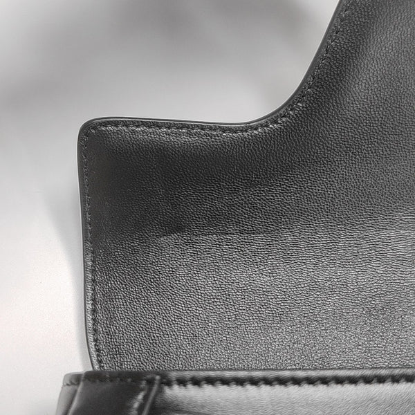 16 Small Calfskin Black