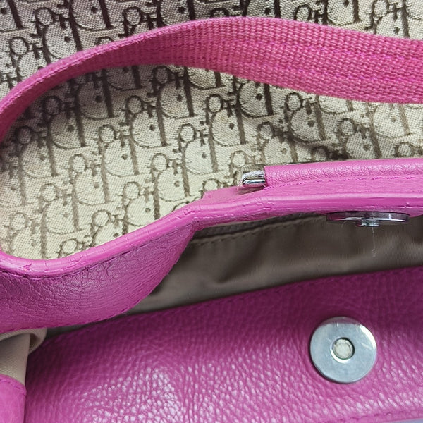 Oblique Canvas Top Handle Bag Beige