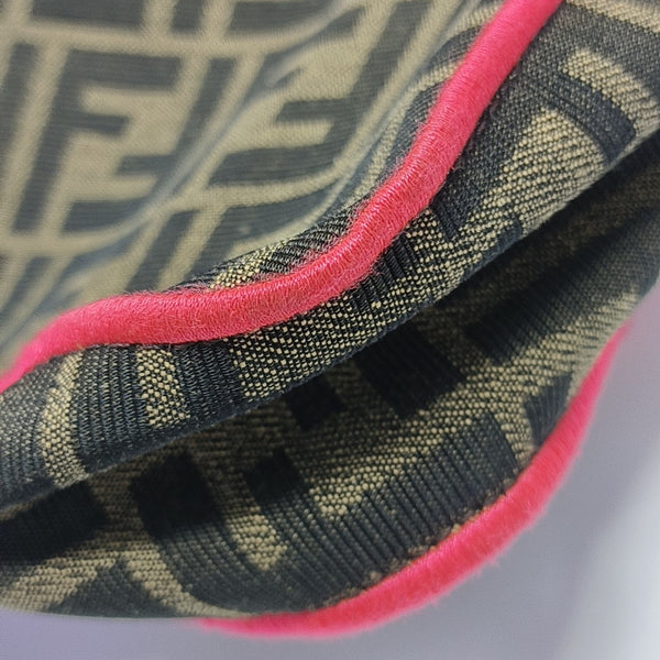 Baguette Medium Canvas Brown