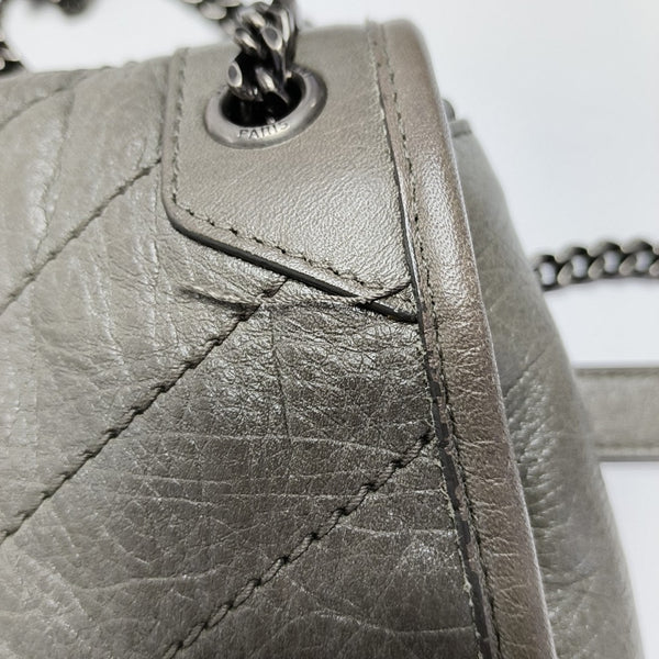 NIKI Small Chevron Calfskin Green