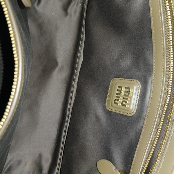 Beau Large Calfskin Gray