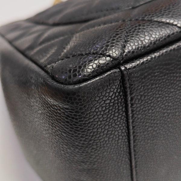 CHANEL GST Large Quilted Grained Calfskin Black