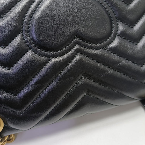 GG Marmont Small Quilted Calfskin Black