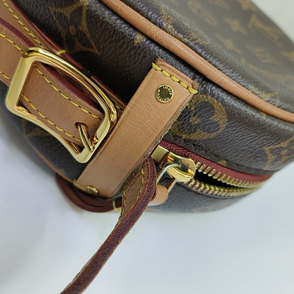 BOITE CHAPEAU PM Monogram Coated Canvas Brown