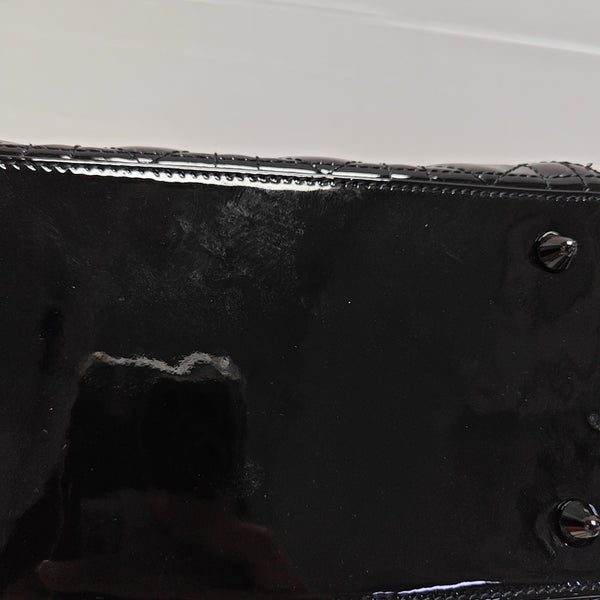 Lady Dior Medium Cannage Patent Leather Green