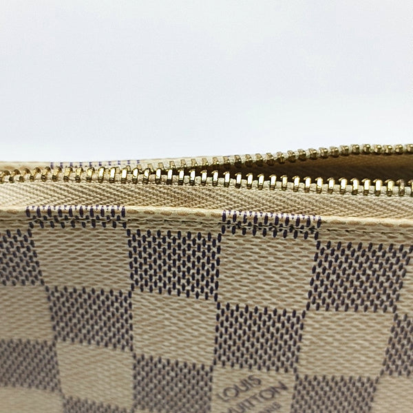 Authenticated pre-owned ACCESSOIRES Mini Coated Canvas White - Top Handle Bag at Looply