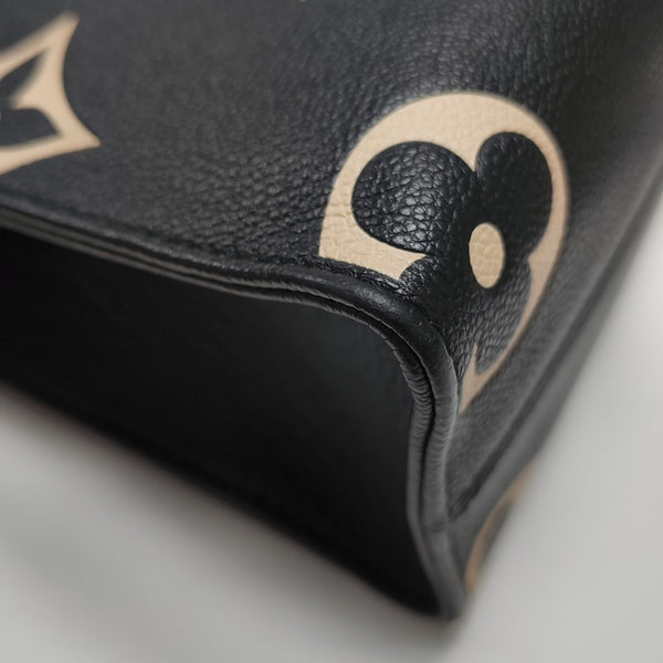 ONTHEGO PM Calfskin Black