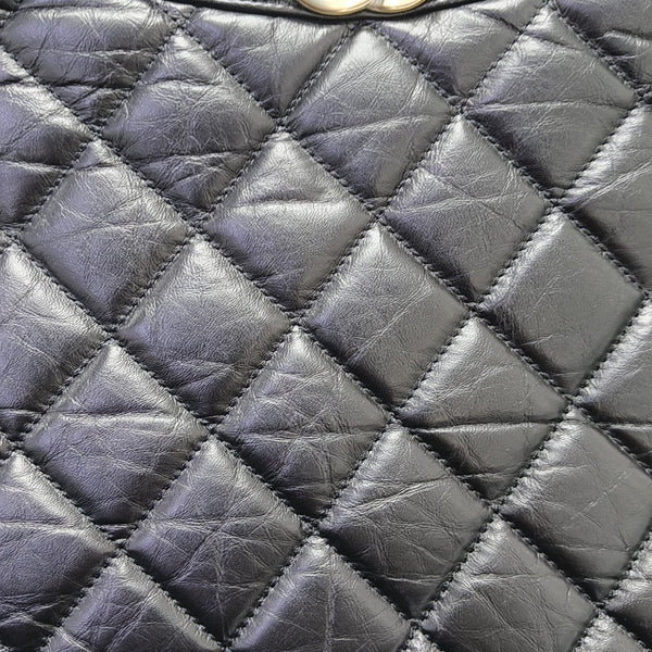CHANEL 31 Large Quilted Vintage Calf Black