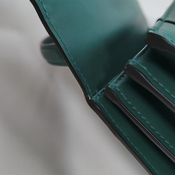 SERPENTI FOREVER Calfskin Green