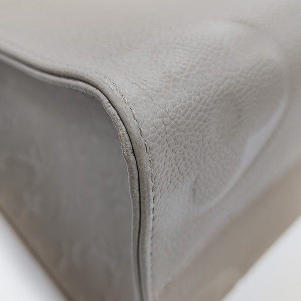ONTHEGO MM Monogram Calfskin Gray