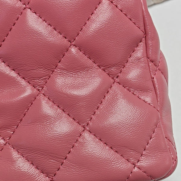 CLASSIC FLAP Small Quilted Lambskin Pink