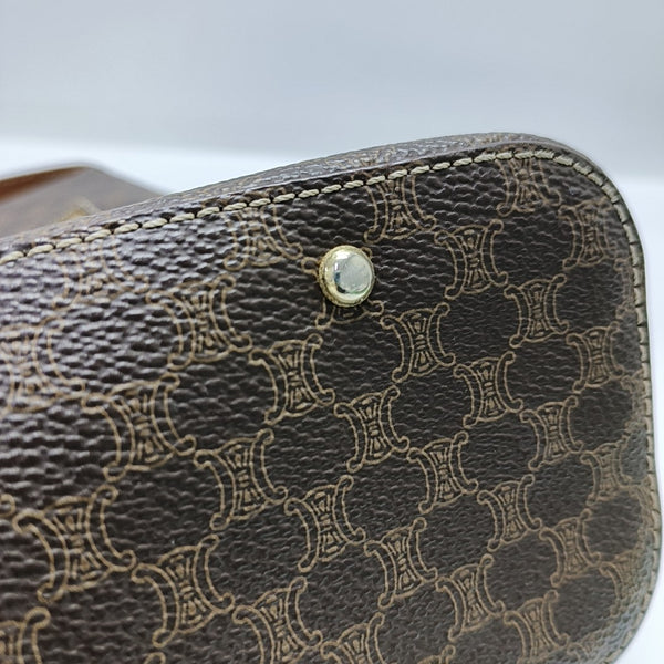 Coated Canvas Brown