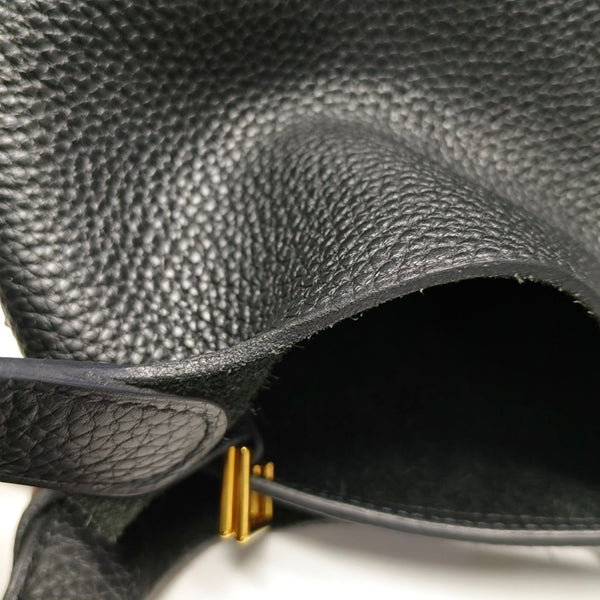 Authenticated pre-owned Picotin Lock Clemence Black - Bucket Bag at Looply