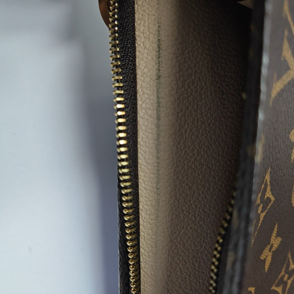 TOILET POCKET 26 Monogram Coated Canvas Brown