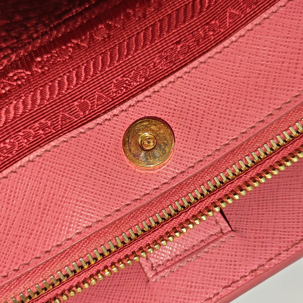 Galleria Medium Calfskin Red