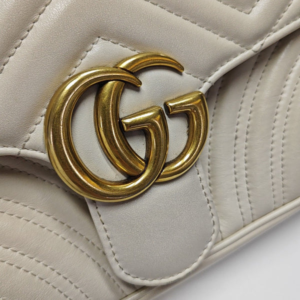 GG Marmont Medium Quilted Calfskin White