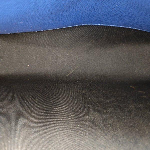 Pochette Voyag MM Calfskin Blue