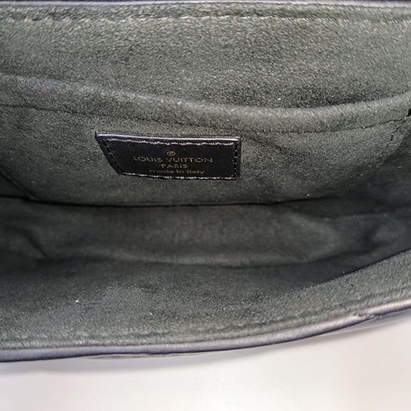 NEW WAVE PM Quilted Calfskin Black