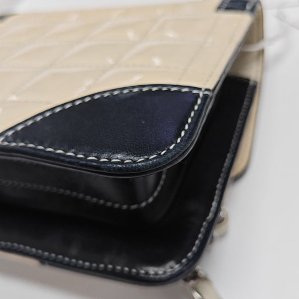 CHOCOLATE BAR Quilted Patent Leather Beige