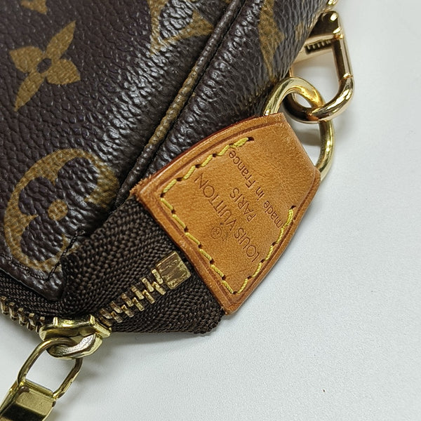 ACCESSOIRES MM Monogram Coated Canvas Brown