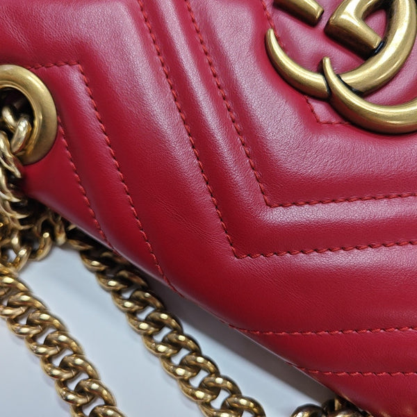 GG Marmont Small Quilted Calfskin Red