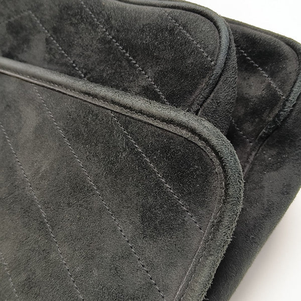 NIKI Medium Suede Black