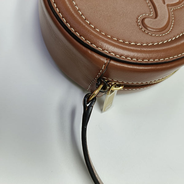 TRIOMPHE Small Calfskin Brown