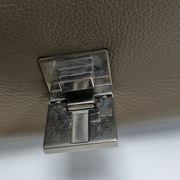 TRAPEZE Small Calfskin Gray