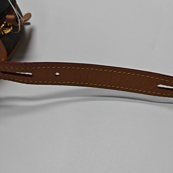 BOITE CHAPEAU PM Monogram Coated Canvas Brown