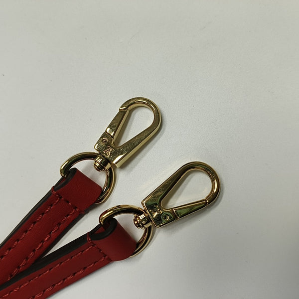Authenticated pre-owned LOCKY BB Monogram Coated Canvas Red - Shoulder Bag at Looply