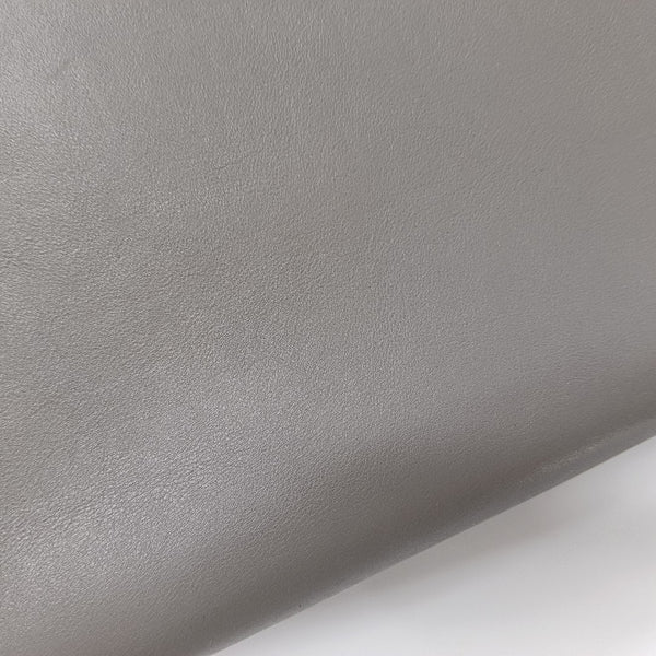 TRAPEZE Medium Suede Gray