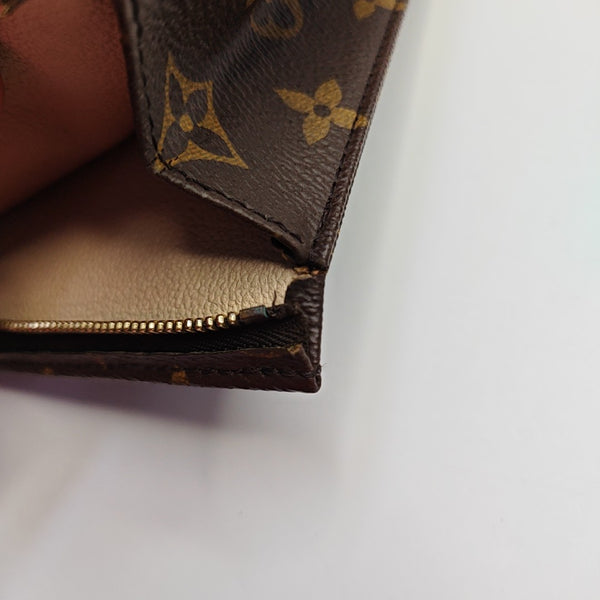 TOILET POCKET 26 Monogram Coated Canvas Brown