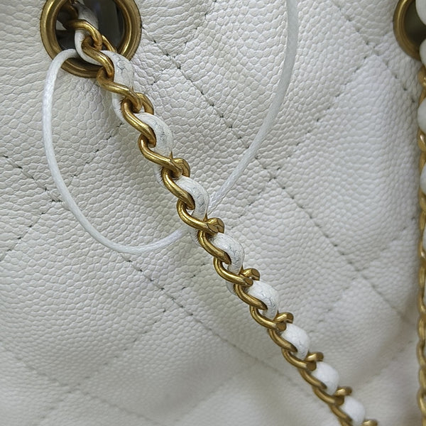 CHANEL 25 Medium Quilted Grained Calfskin White