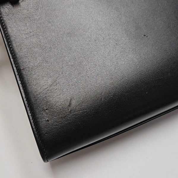 MANHATTAN Medium Calfskin Black