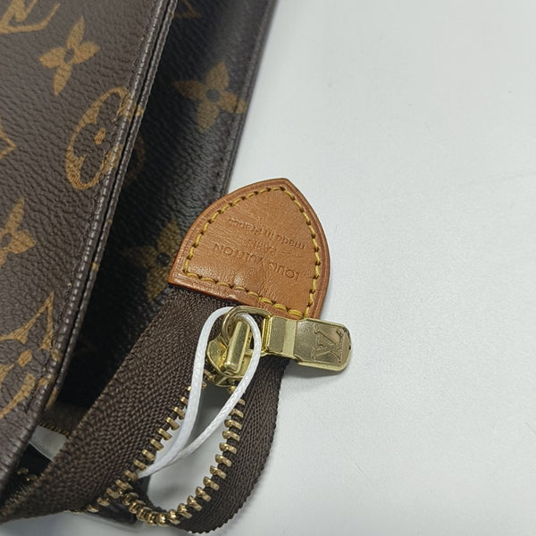TOILET POCKET 26 Monogram Coated Canvas Brown