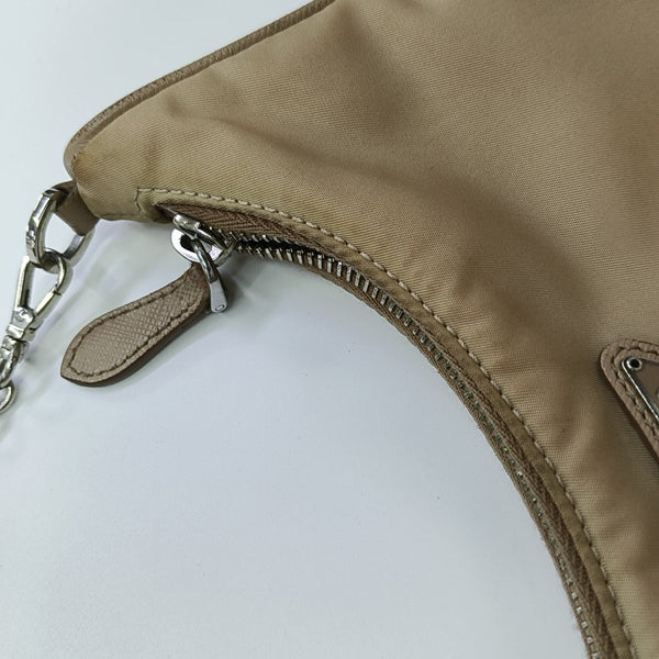 Re-Edition2000 Mini Nylon Beige