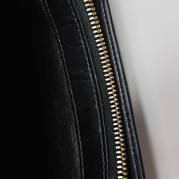 MONOGRAM Medium Calfskin Black