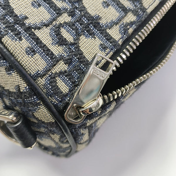 Travel Kit Oblique Canvas Blue
