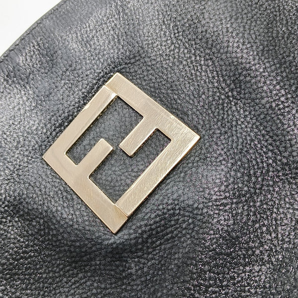 Bolso tote de piel de becerro negro