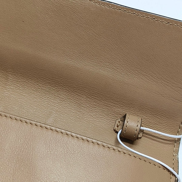 Authenticated pre-owned Interlocking G Calfskin Beige - Crossbody Bag at Looply